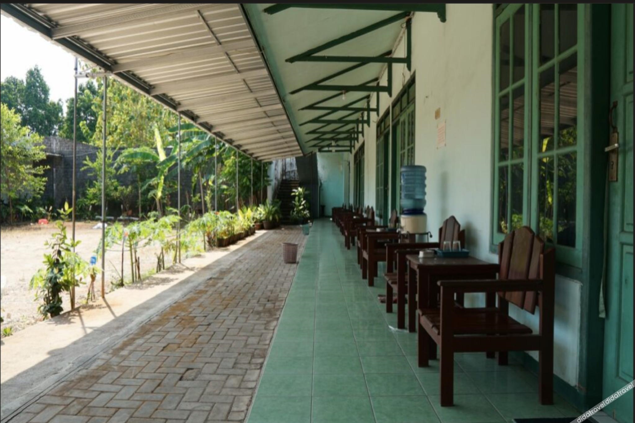 Spot On 93611 Kost Pak Suyatno Syariah 2