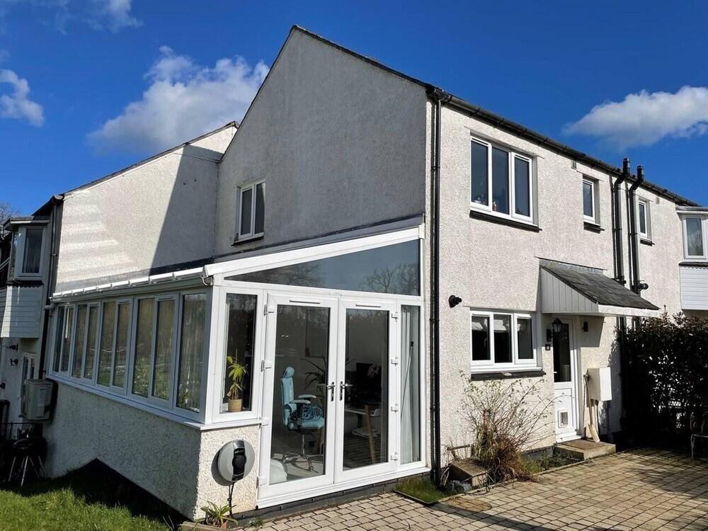 Stunning Newly Modernised Luxury Cottage In Devon