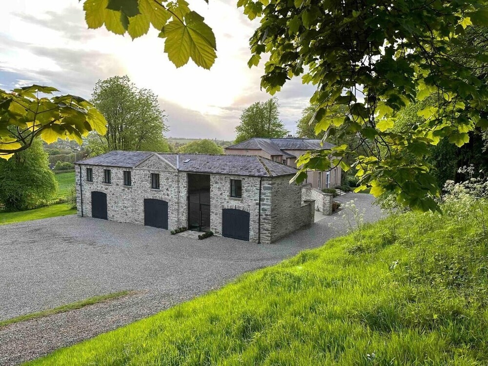 Stunning 3-Bed Stone Barn Near Sion Mills