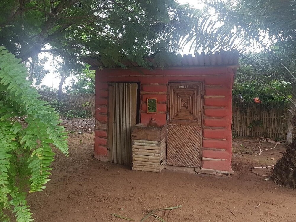 Stumble Inn Eco Lodge