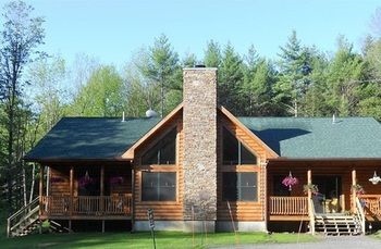 The Log Cabin Bed & Breakfast