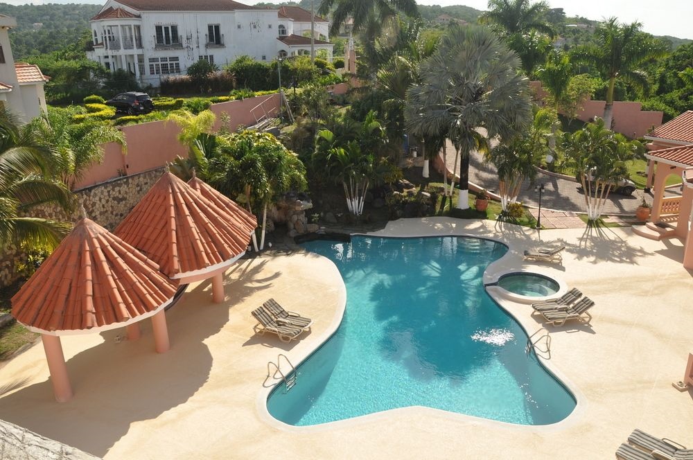 Sun Rise Condos By The Vacation Casa