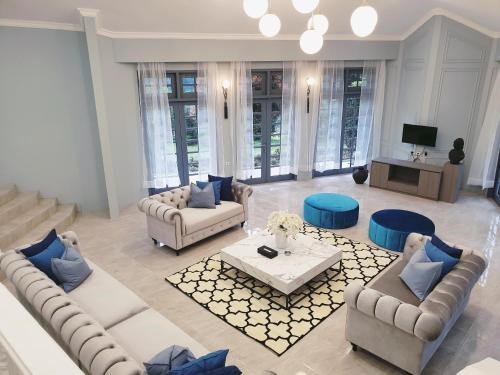Villa Airis By The Villas 100