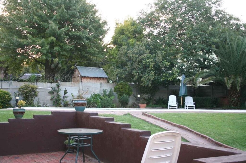 The Maple Village Guest Lodge Bed & Breakfast