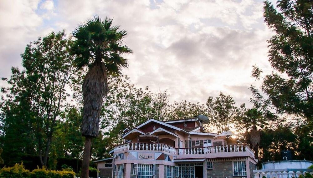 Stay.Plus Ole Den Party House Kajiado