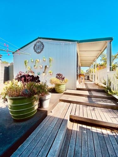 The Bohemian Art Studio (Adults Only)