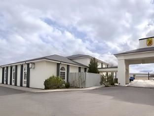 Super 8 by Wyndham Battle Mountain