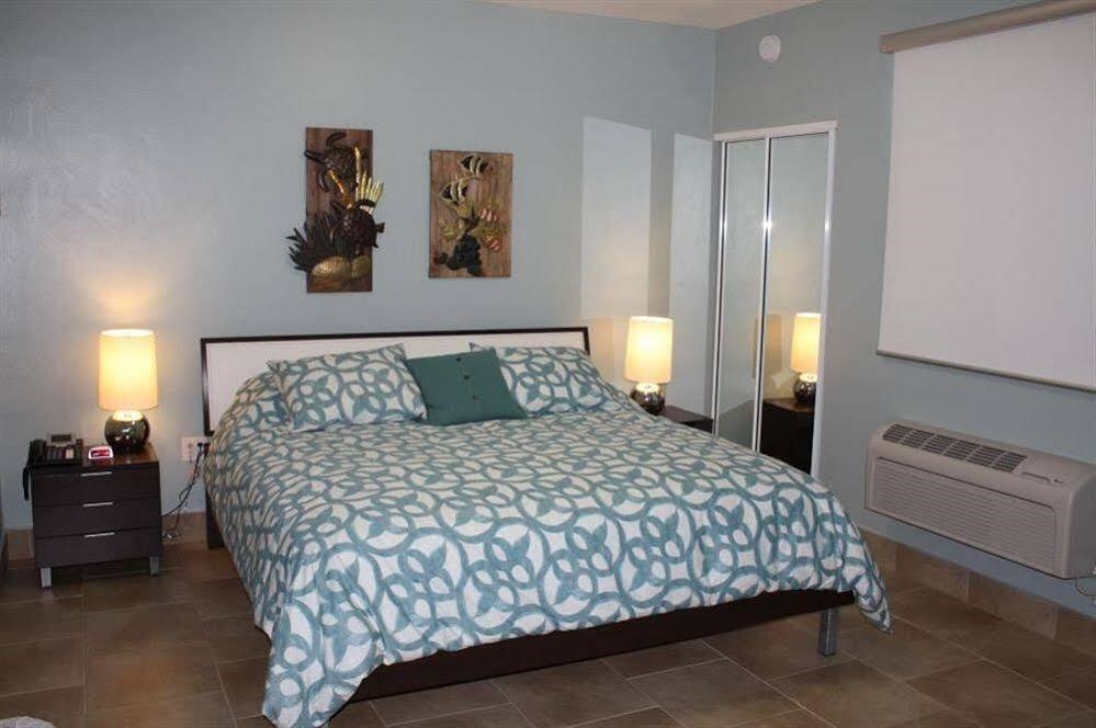 Tarpon's Nest Boutique Hotel