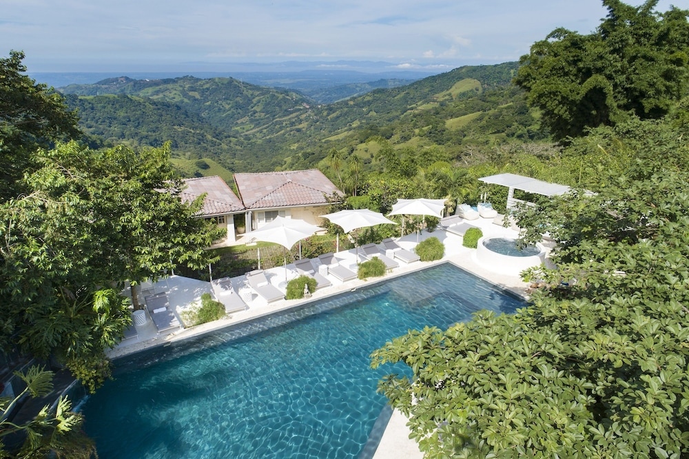 The Retreat At Altos Del Monte