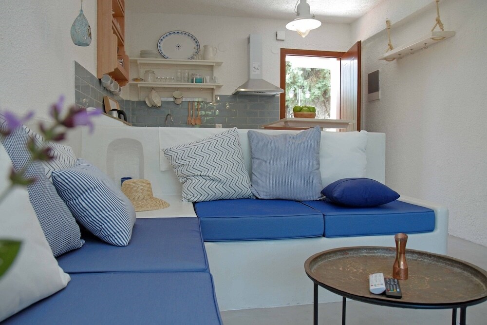 The Aegean Cottage In Siviri