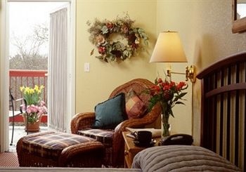 Sebastopol Inn