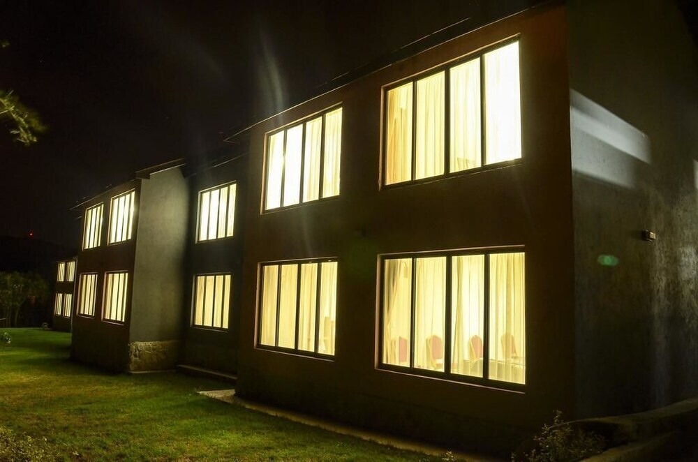 Pelican Lodge - Lake Elementaita