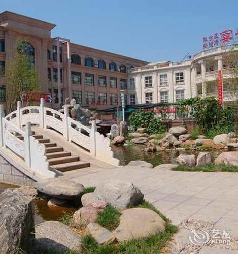 Liaocheng Triumph Palace Hotel