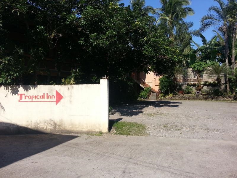 Tropical View Inn And Restaurant