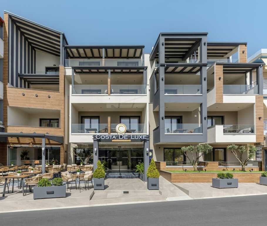 Costa De Luxe Suites