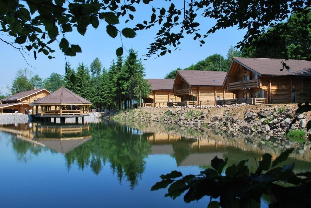 Complex Turist Of Suior