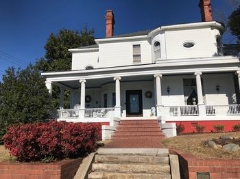 The Simmons -  Bond Inn