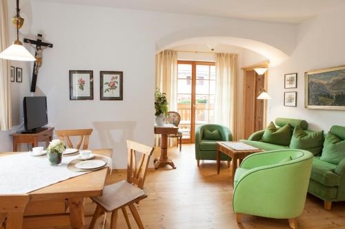 Theresa Landhaus-Suiten & Apartments