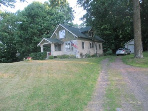 The Charming Lucky Cottage