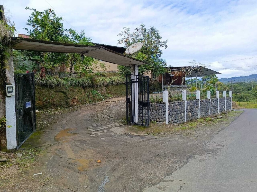 Hosteria Cacique Wasi