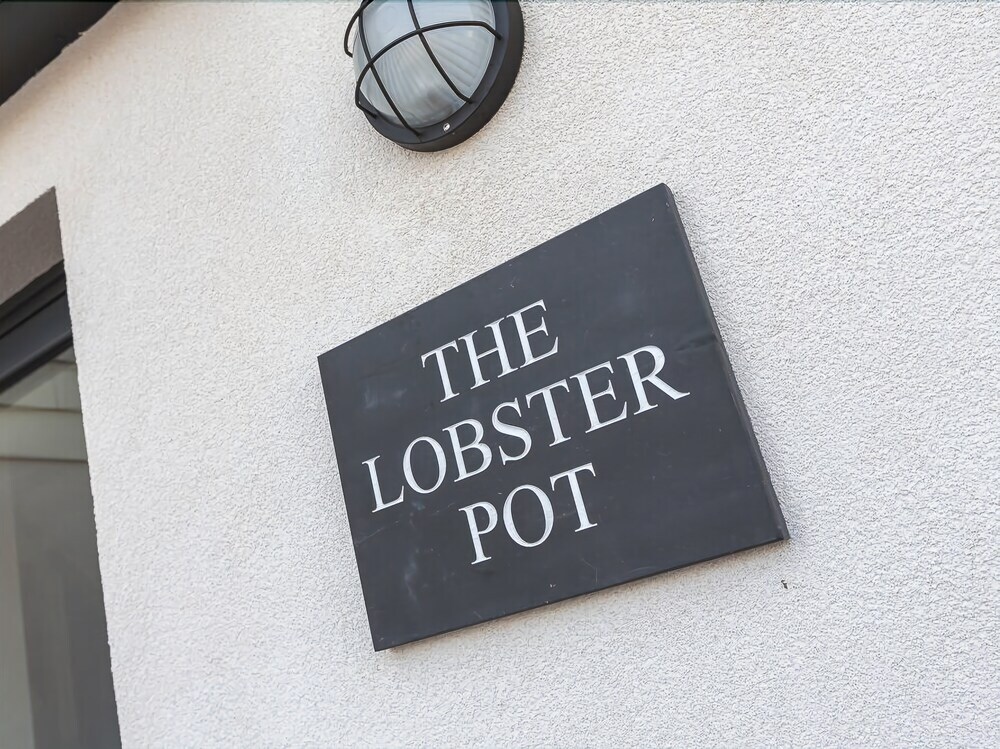 The Lobster Pot