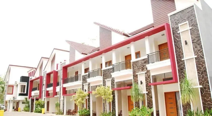 Utama Raya Villa & Hotel