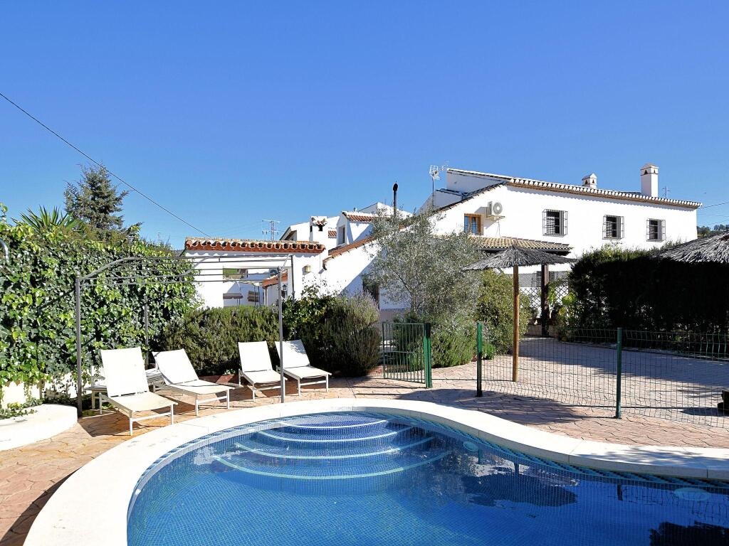 Upscale Cottage In Andalusia With Private Terrace And Pool