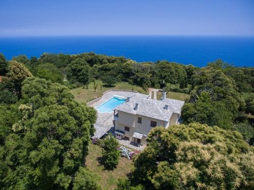 Unique House In Tsagarada