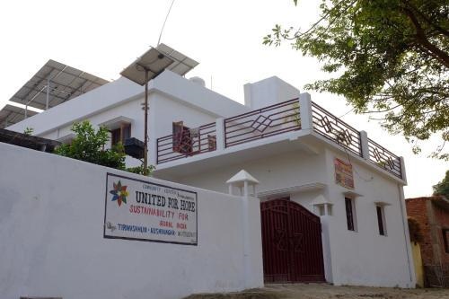 United For Hope Kushinagar Guest House