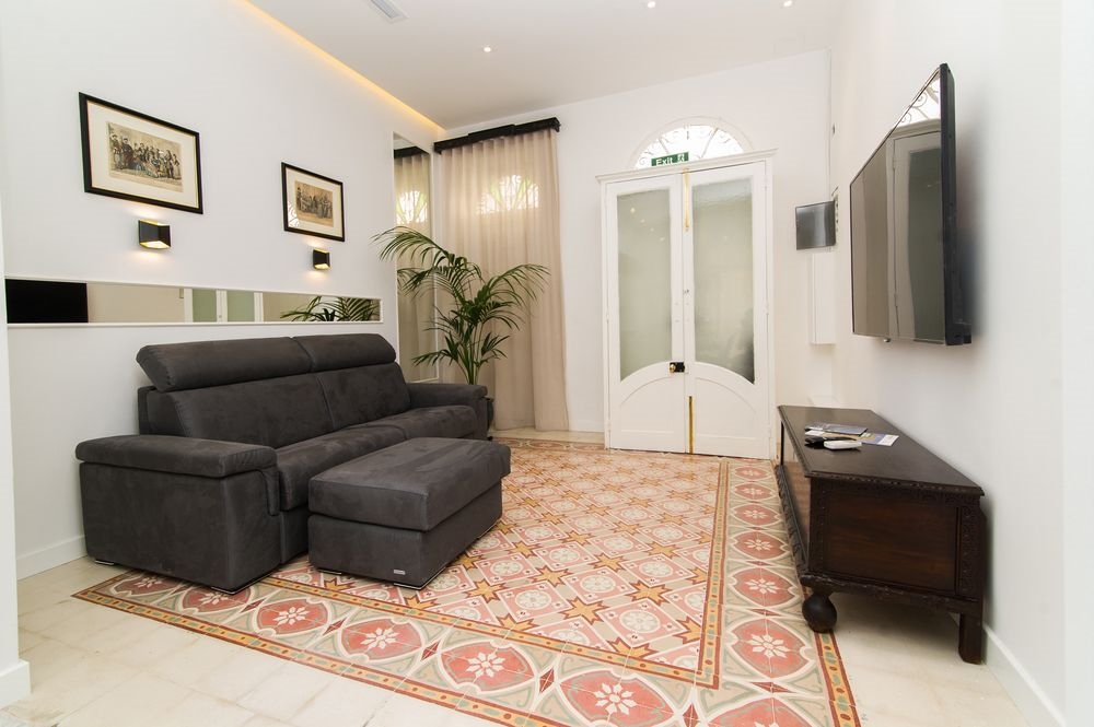 U Collection Townhouse