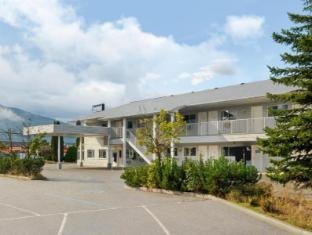 Travelodge by Wyndham Salmon Arm