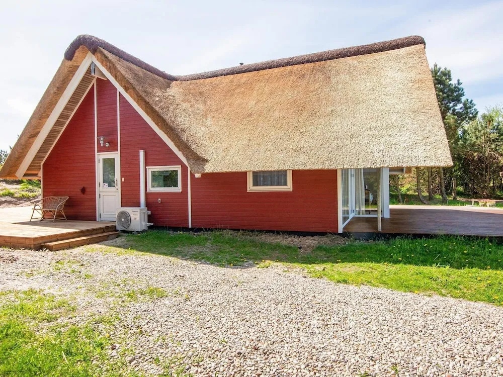 Urbane Holiday Home in Romo With Sauna