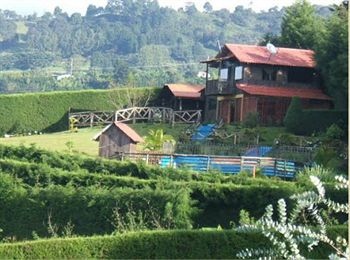 Villas Cipreses - Hostel