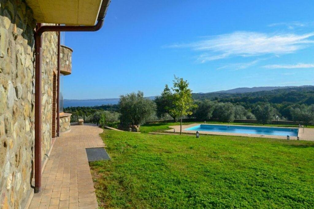 Villa degli Olivi, a beautiful contemporary villa-VILLA DEGLI OLIVI