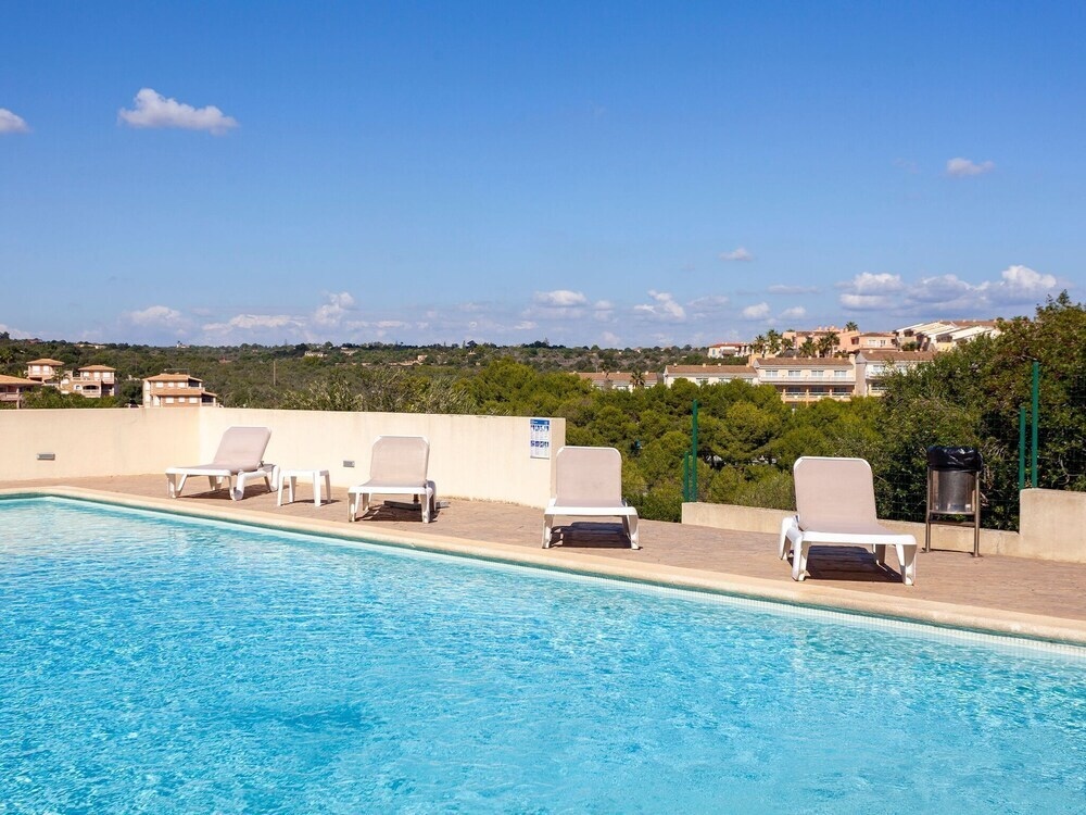 Vibrant Chalet In Cala Mendia Near Beach