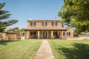 Villa Can Barcelo