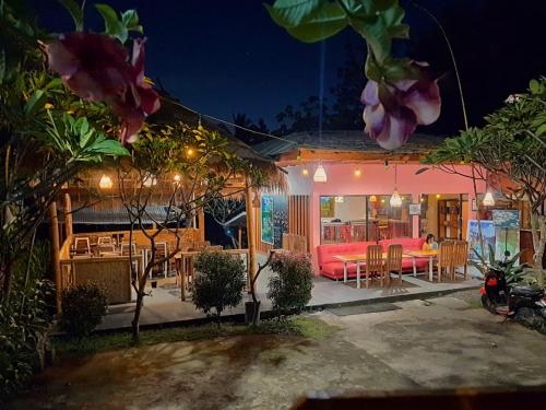 Waroeng Kampung Senaru