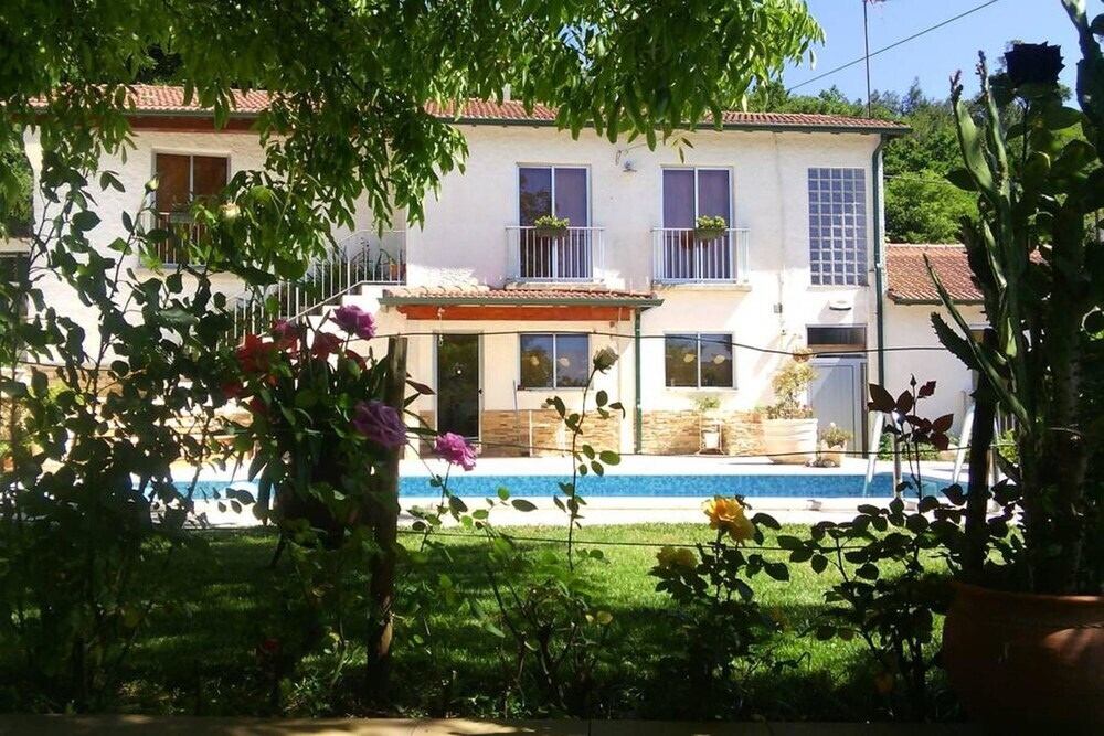 Villa With 5 Bedrooms In Agueda, With Wonderful Mountain View, Private
