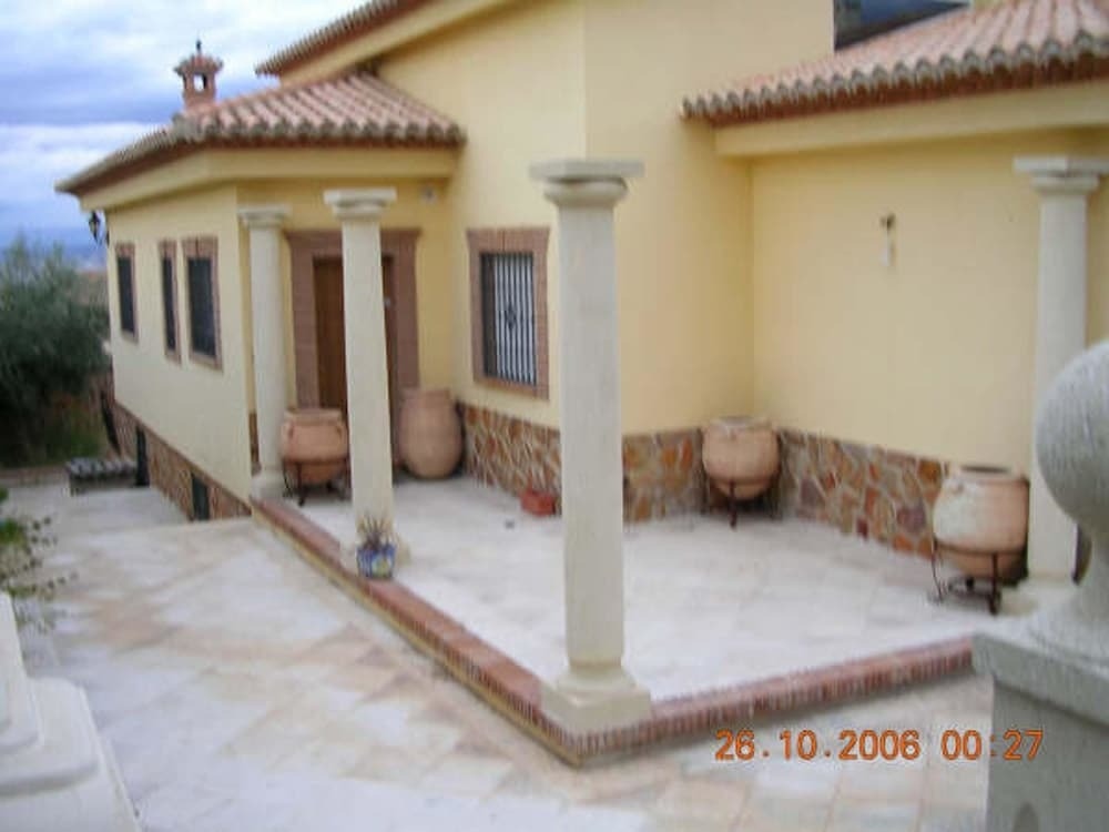 Villa With 5 Bedrooms In La Zubia, With Wonderful Mountain View, Priva