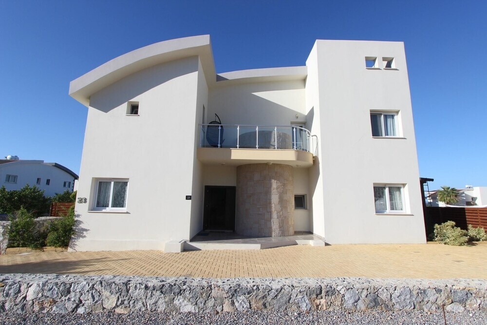 Villa With 5 Bedrooms In Tatlisu, With Pool Access, Enclosed Garden An