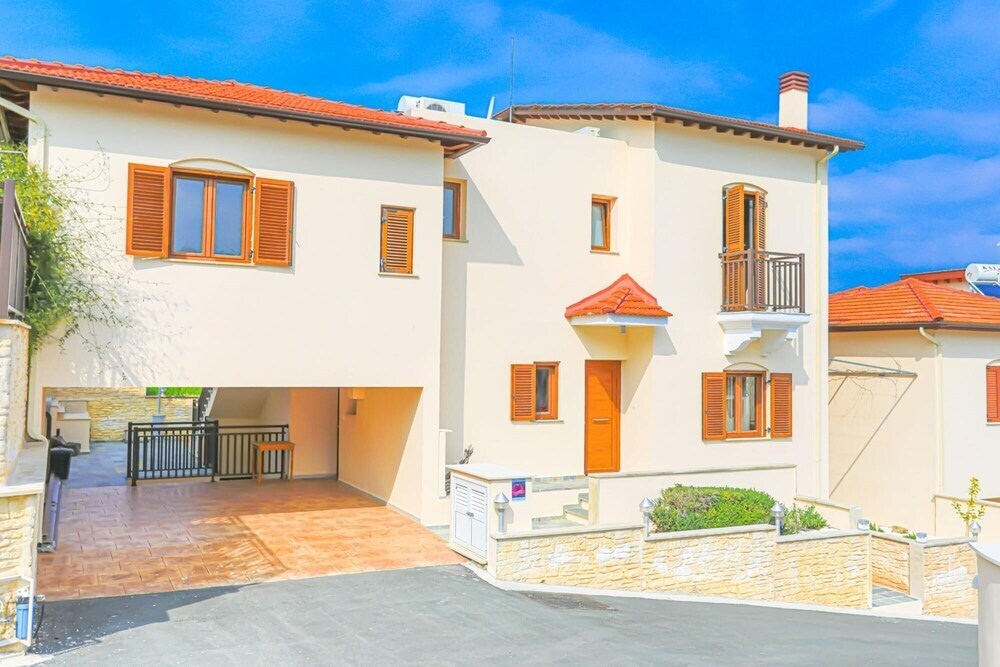 Villa Wild Flower In Goudi