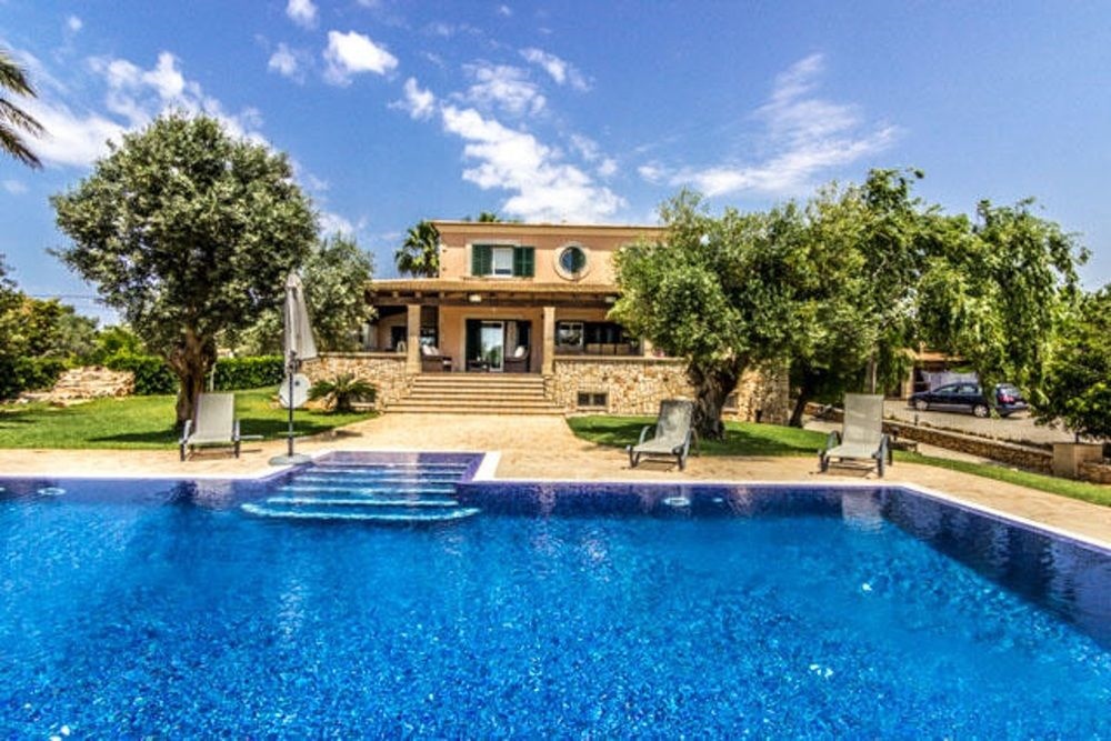 Villa With 5 Bedrooms in Ses Salines, With Private Pool, Enclosed Garden and Wifi - 3 km From the Beach