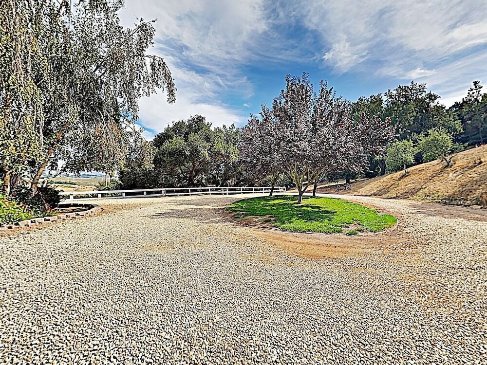 West Haven Farm 3 Bedrooms 2 Bathrooms Home