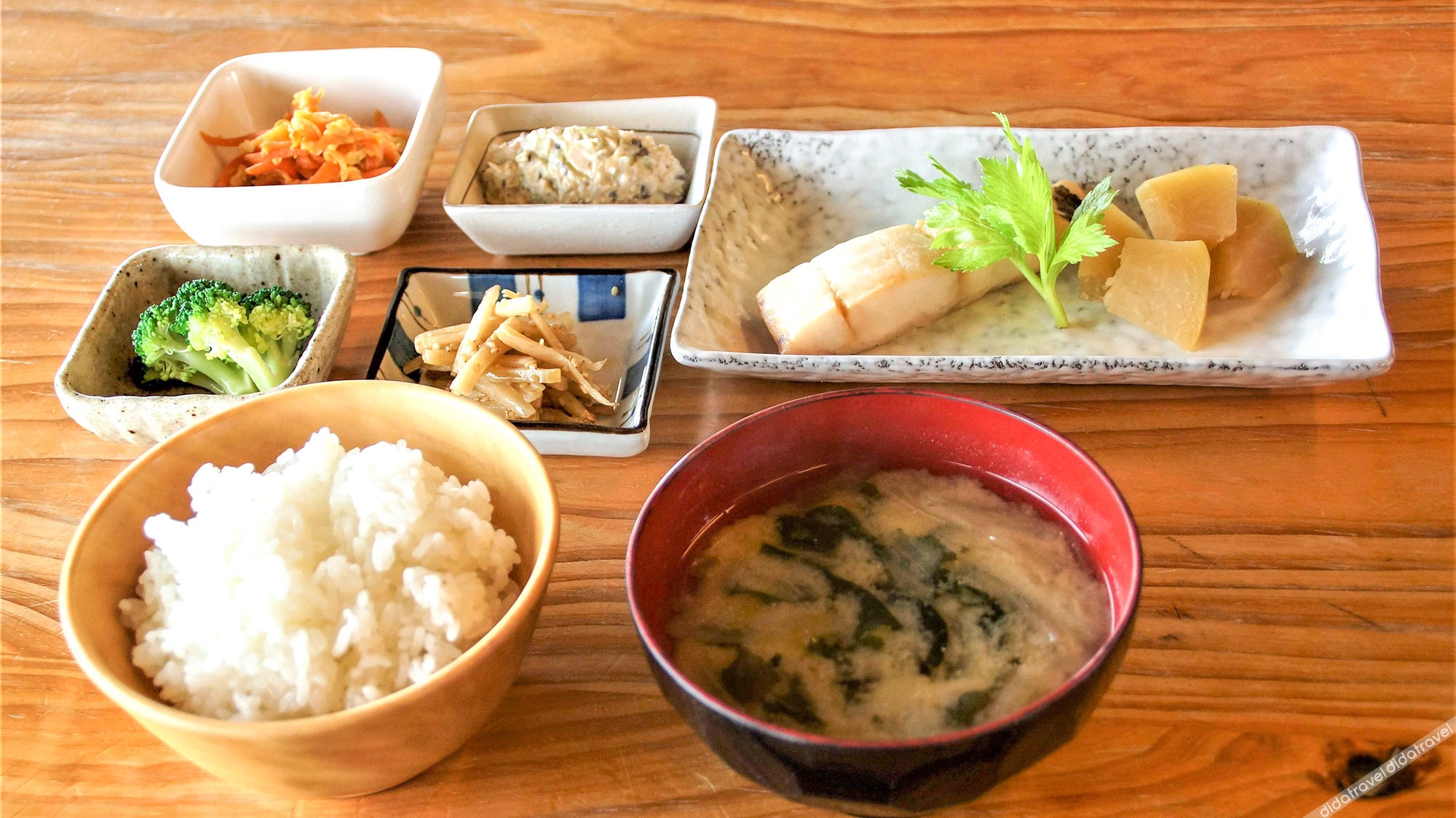 Yambaru Manabi No Mori Shukuhakuto