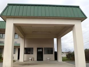 Western Motel Of Camilla