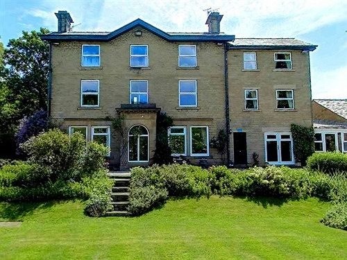 Wind In The Willows - Hotel