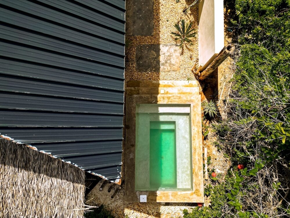 The Overhang
