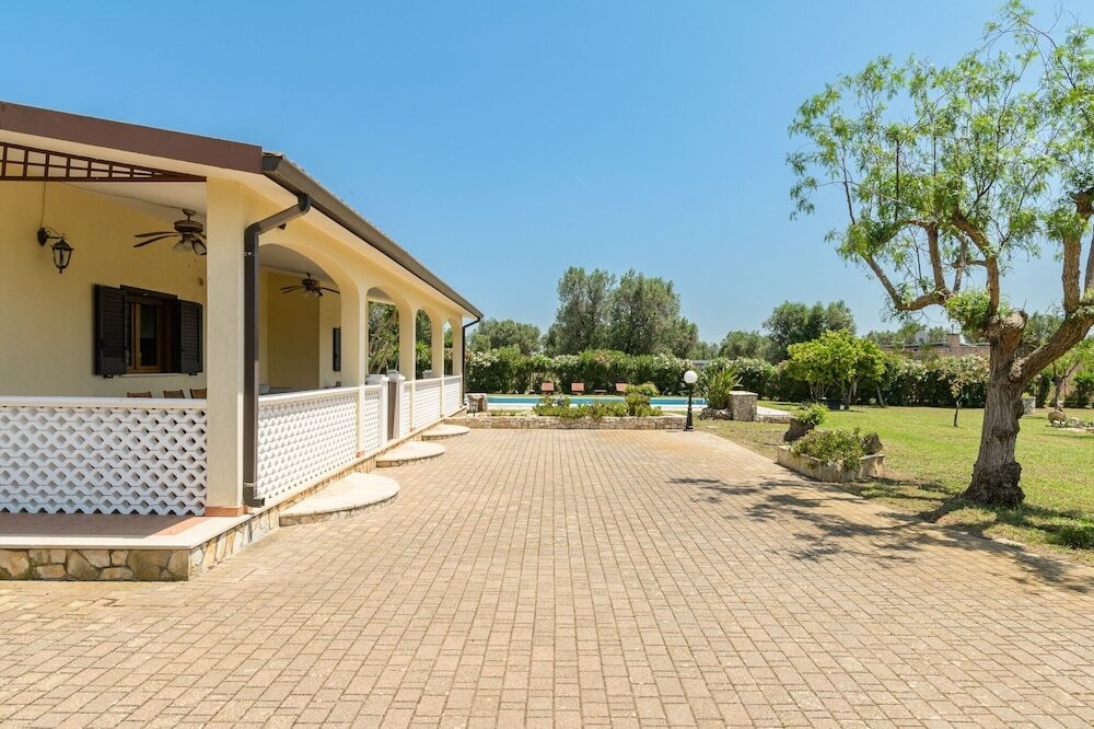 Villa Bella Con Piscina