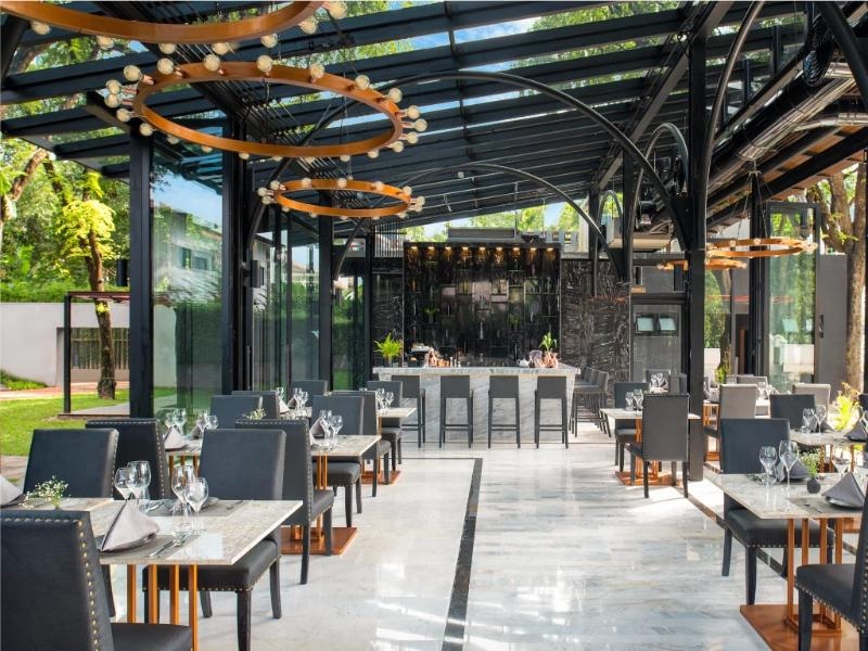 Cross Chiang Mai Riverside