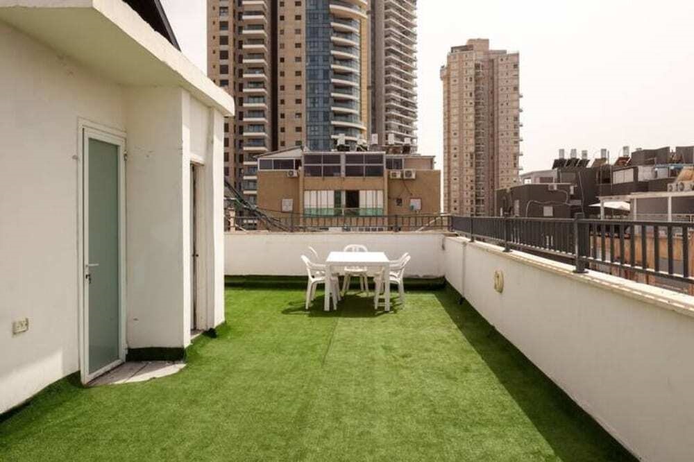 Amazing Apt Bat-Yam Near Beach